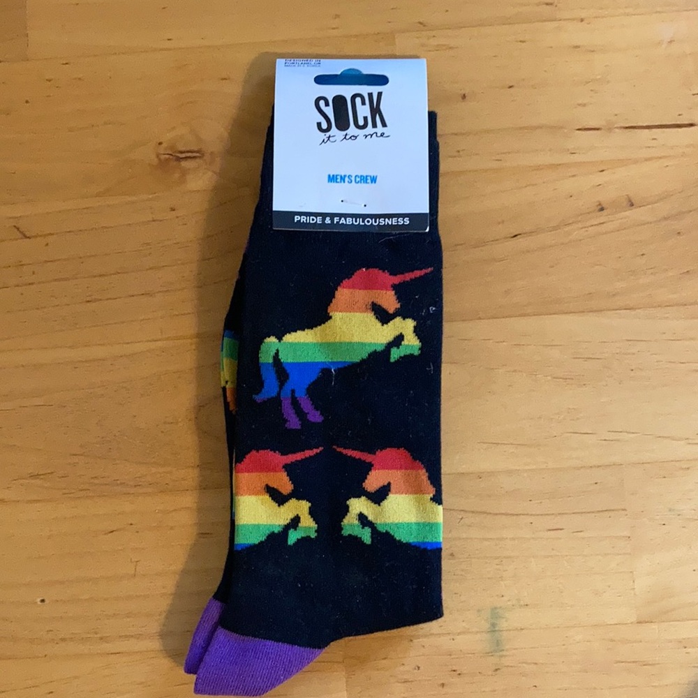 NWT Sock It To Me Pride & Fabulousness Men’s Crew Rainbow Unicorn Socks 🌈🦄